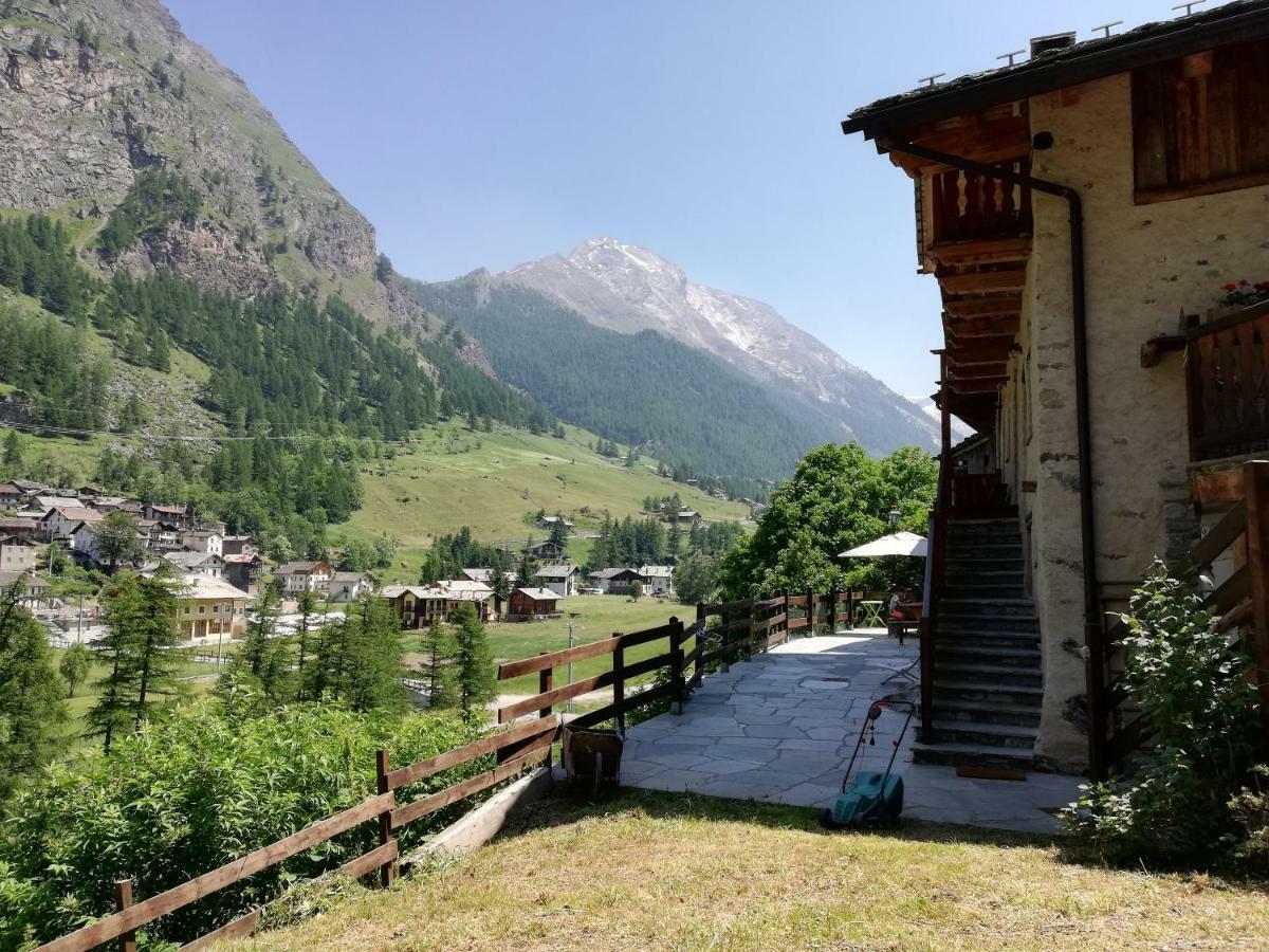 Vers Le Bois Hotel Valsavarenche Buitenkant foto